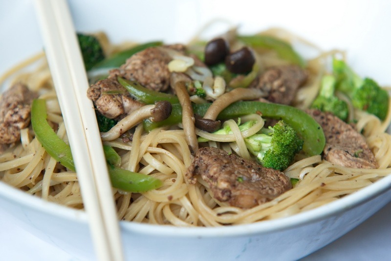 Pork chow mein and green vegetables | Weekly Meal Plans